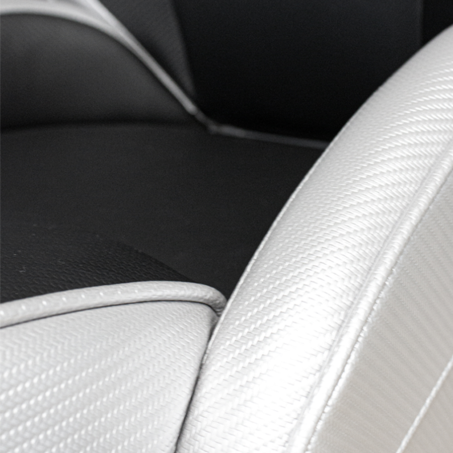 VA-Mini Carbon Fiber Silver/Black, flipillä - Image 4